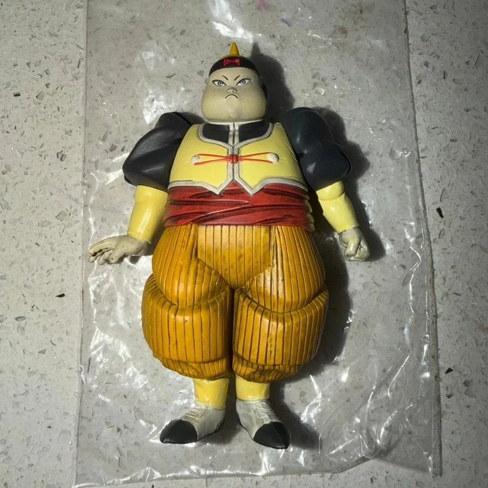 Dragon Ball Z - Android 19 action figure Yellow with black and red accents